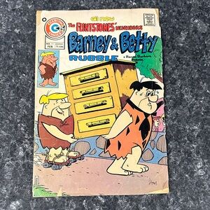 The Flintstones Neighbors: Barney & Betty Rubble Comic - #11 Charlton 1975